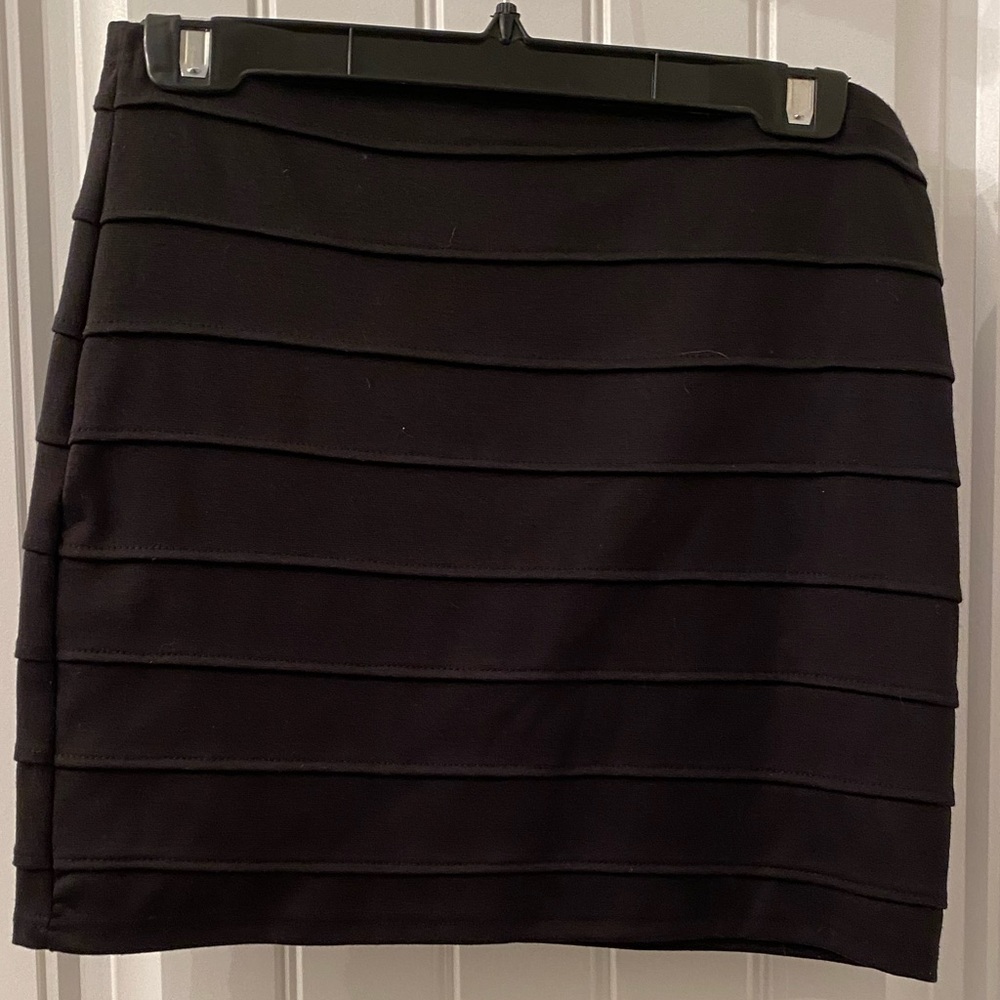 Black Miniskirt Size Medium. Elastic waistband.